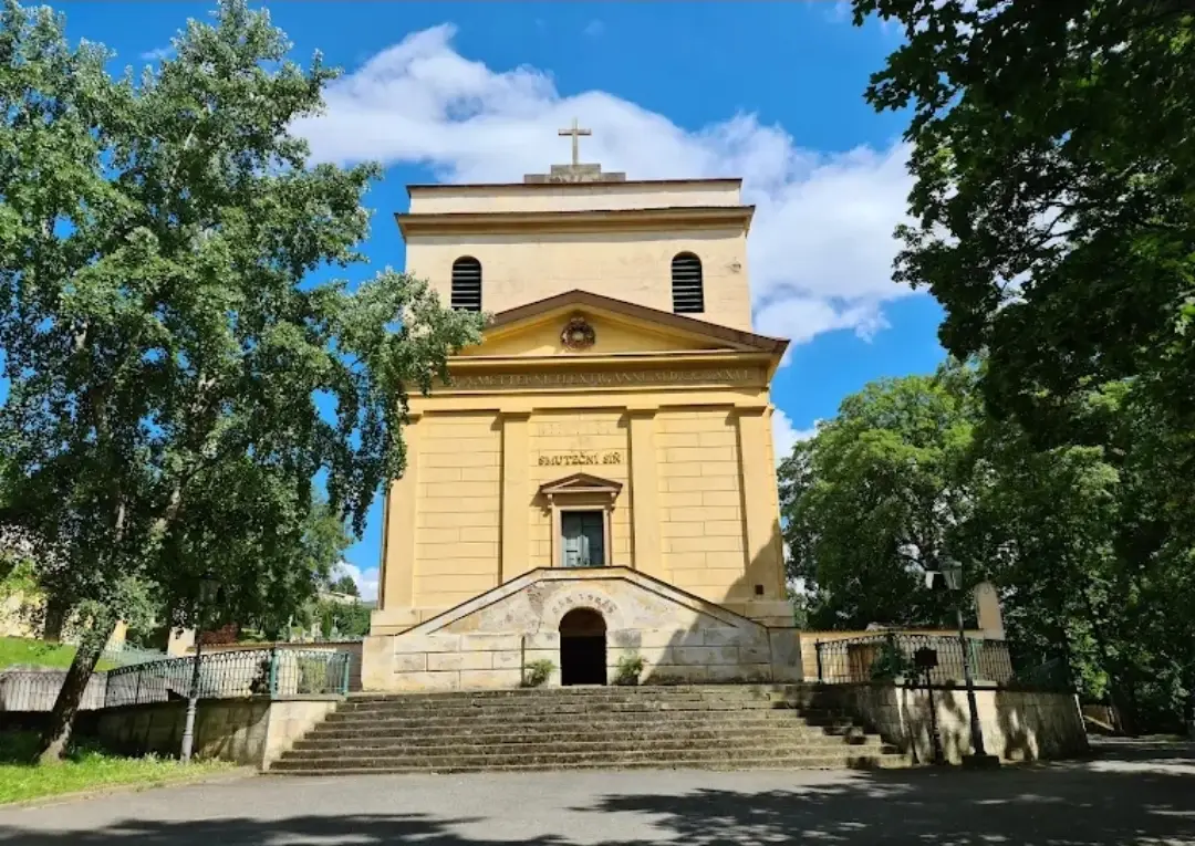 rodinná hrobka